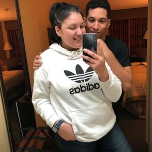 Meet your Posher, Falisaty